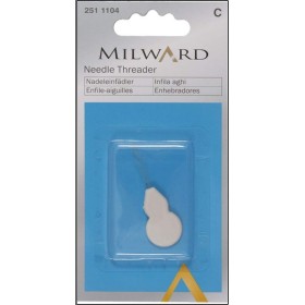 ENHEBRADOR DE PLASTICO