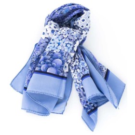 PAÑUELO SEDA NATURAL 100% AZUL ESTAMPADO -FLORES