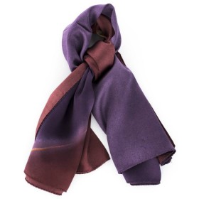 PAÑUELO ESTAMPADO GRANATE MORADO